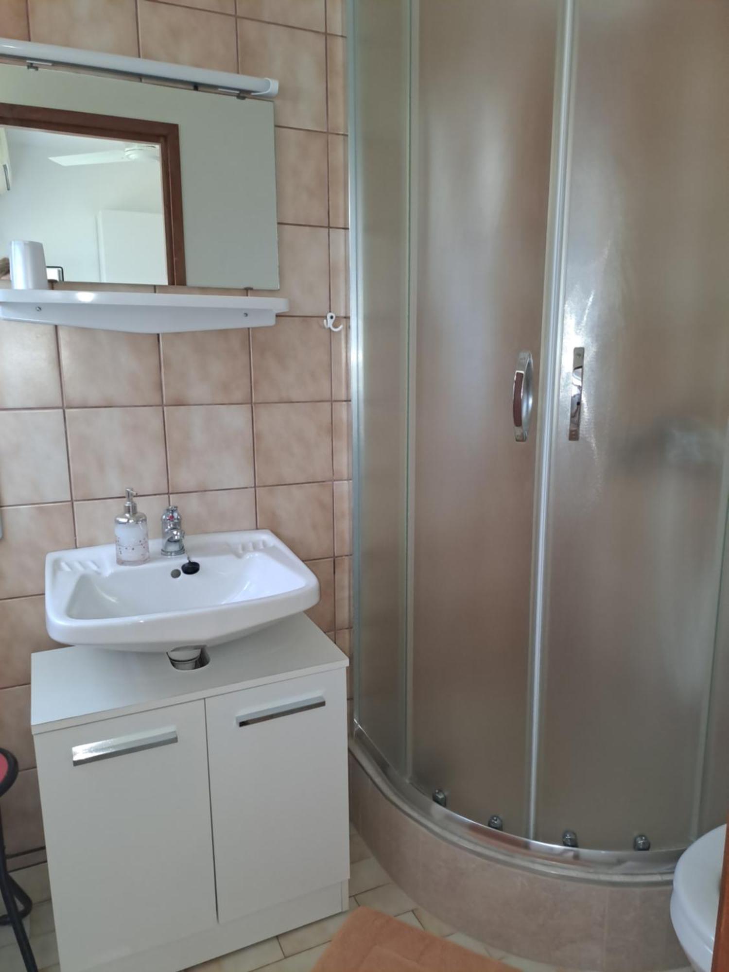 Studio Apartments Maslinik 크르크 외부 사진