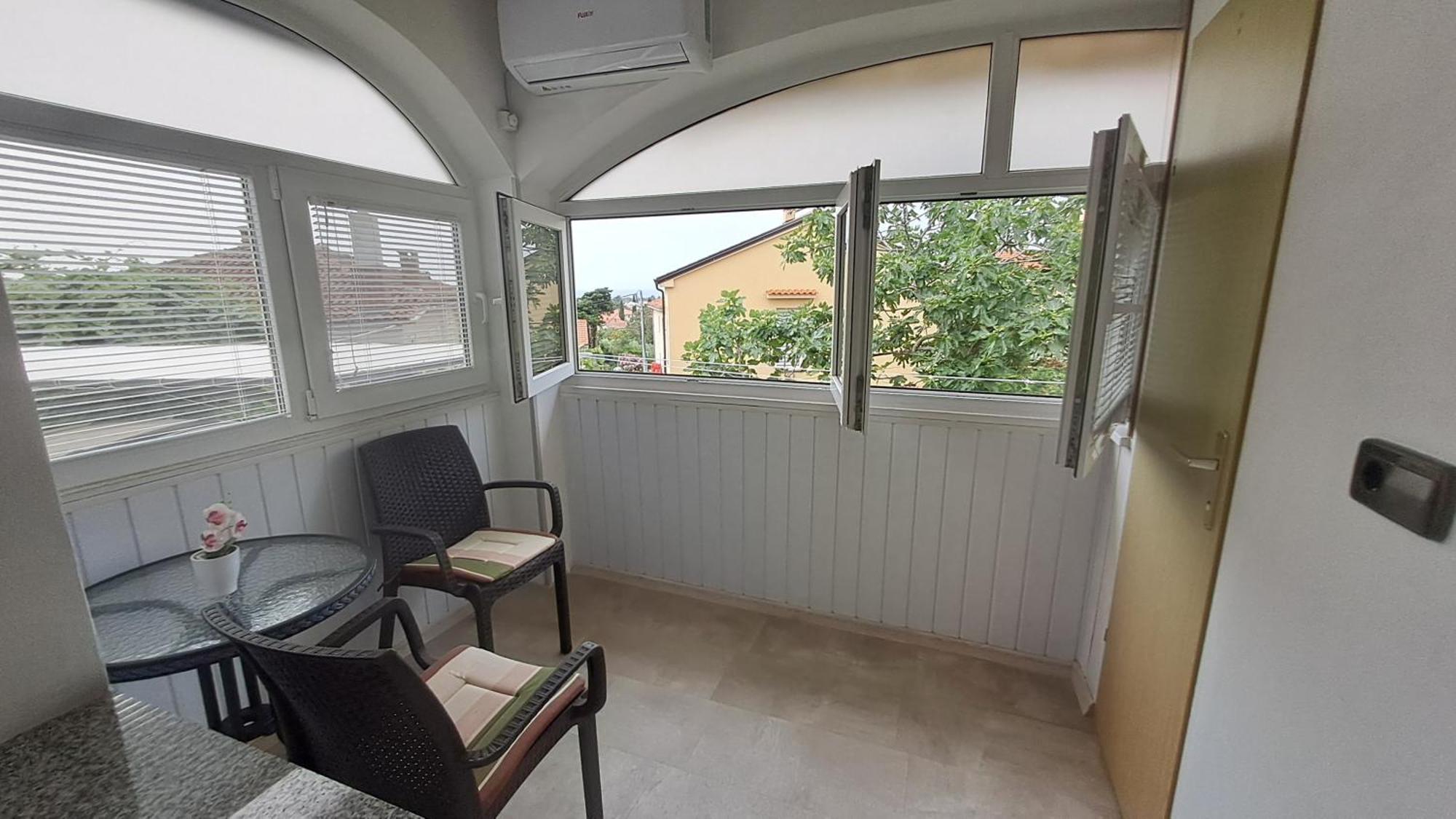 Studio Apartments Maslinik 크르크 외부 사진
